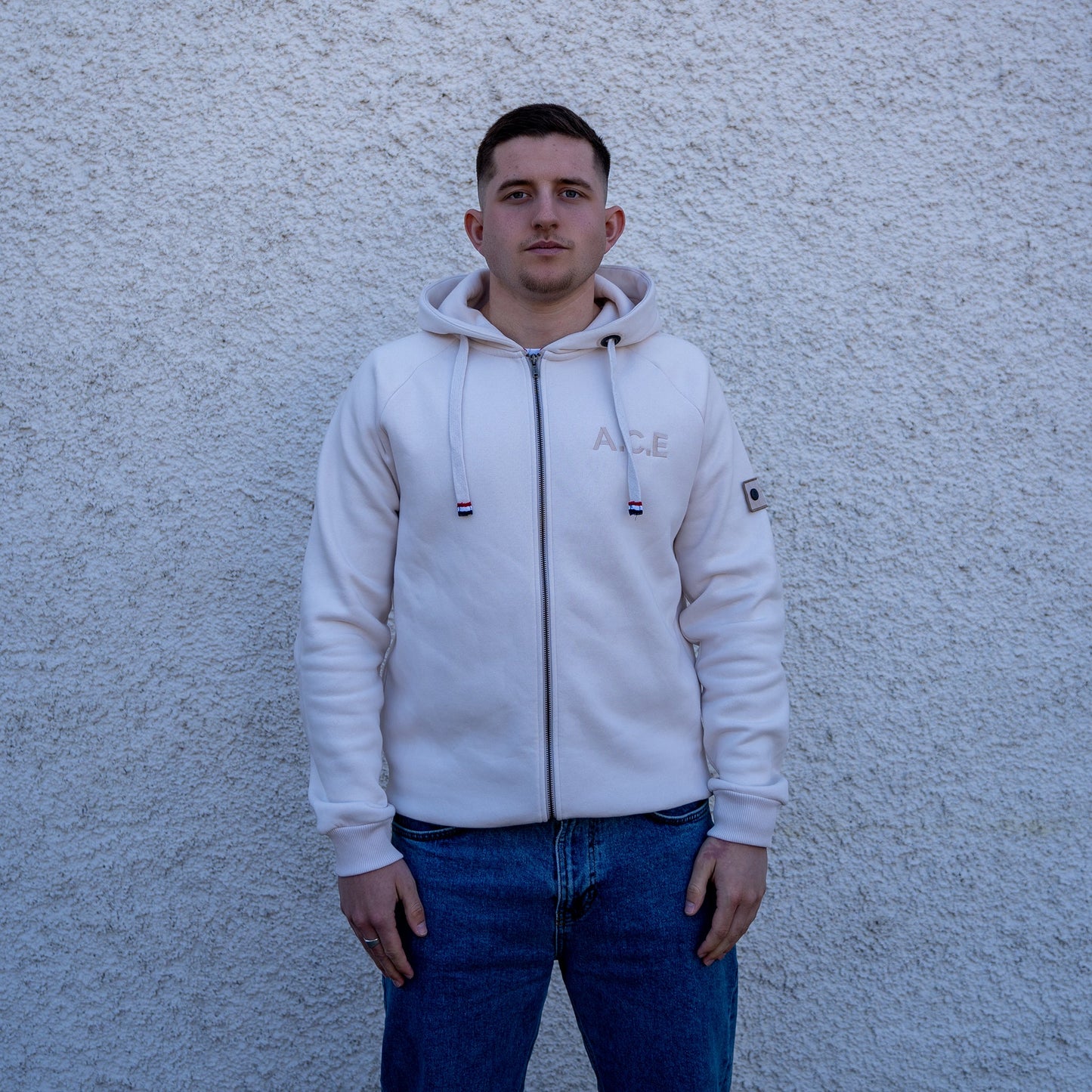 WHITE ZIP HOODIE - Who's ACE